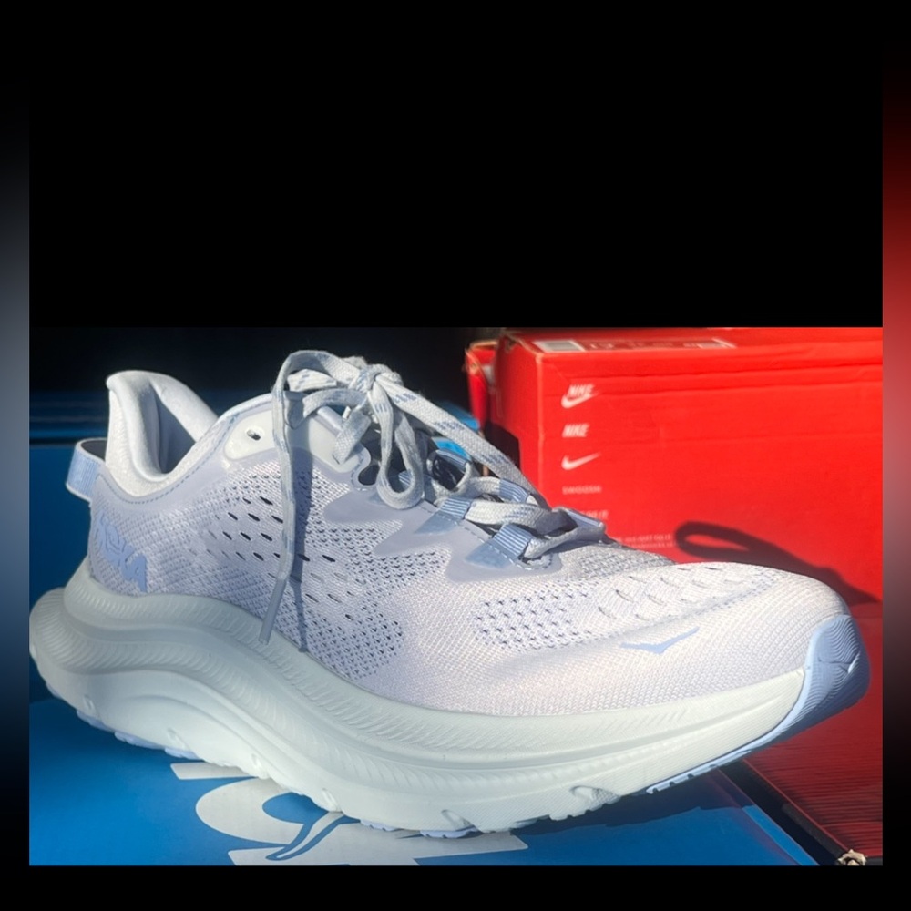 Hoka One One Kawana 2
Ether Mirage (Women's) SIZES 9.5. New with box